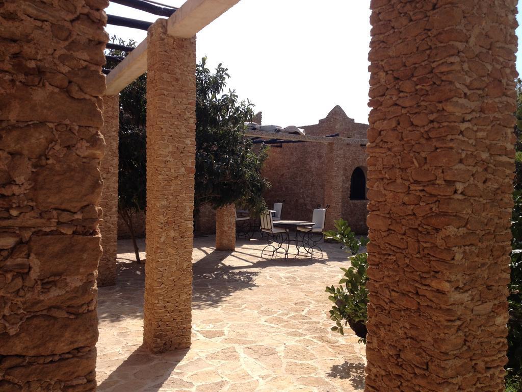 عنارة Ryad De Vignes " Le Val D'Argan " المظهر الخارجي الصورة